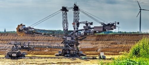 strip mine, darkmoon, pixabay.com CC0