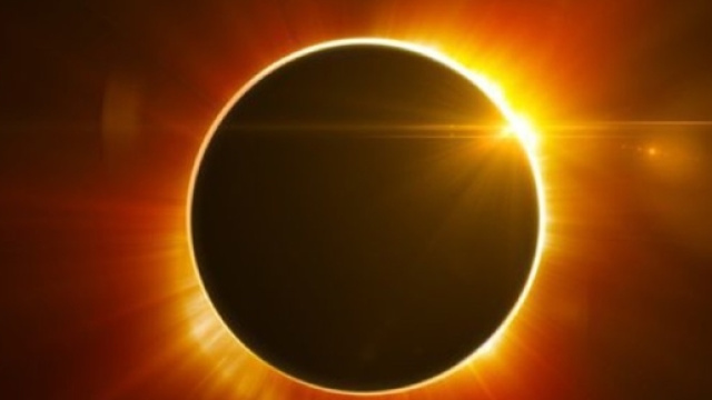 Eclissi di sole 26 febbraio 2017