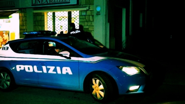 Le indagini sono state effettuate dalla Polizia.