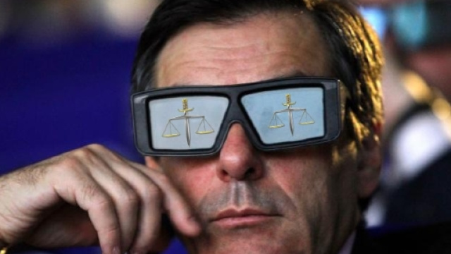 Pour Fran&ccedil;ois Fillon, &ecirc;tre mis en examen pour le Penelopegate devient une r&eacute;alit&eacute; virtuelle