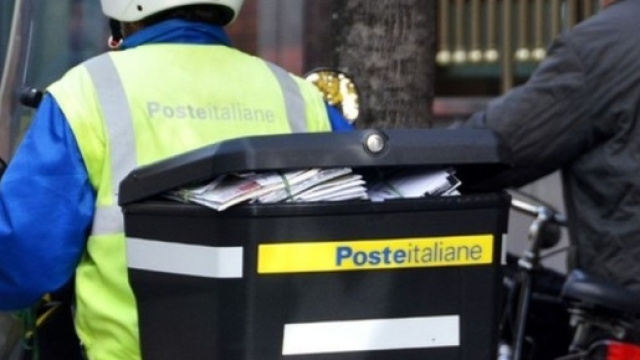 Assunzioni poste italiane 2017, come candidarsi e requisiti necessari