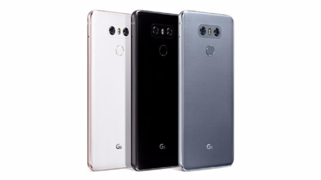 LG G6 &egrave; ufficiale, il top gamma del riscatto