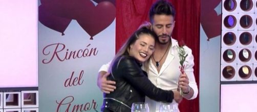 La americana y el italiano en su amistad