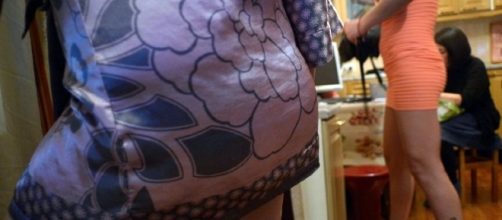 Prostitutas russas, s&atilde;o humilhadas, amea&ccedil;adas e abusadas