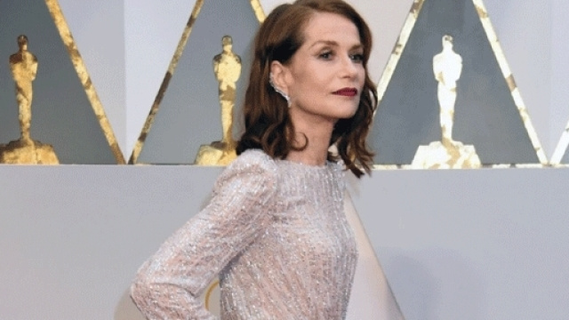 Bon, on lui souhaite le meilleur, &agrave; Isabelle Huppert