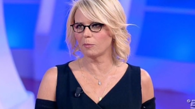 C'&egrave; posta per te 2017, storia choc