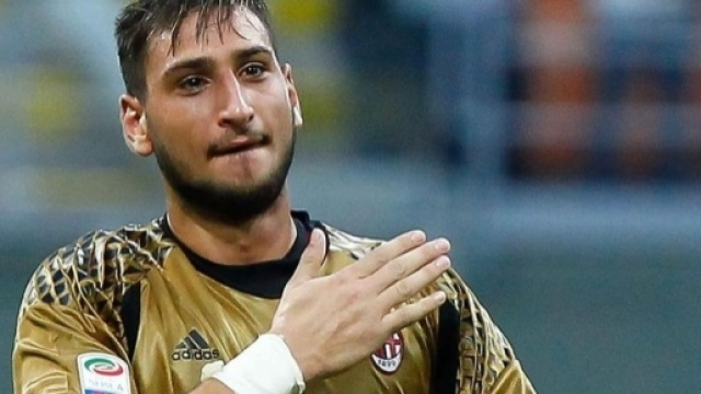 Calciomercato Milan: Donnarumma verso un altro club? Raiola punge i rossoneri - foto lastampa.it