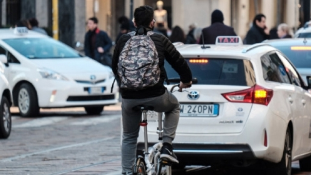 Fate strade sicure, non la guerra - fiab-onlus.it