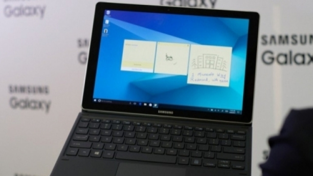 Samsung Galaxy Book 12" e 10.6" - Tablet con Windows 10