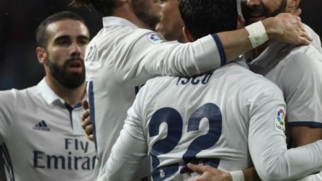 Il Real Madrid offre tre calciatori all'Inter