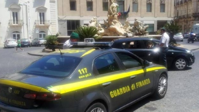 La Guardia di Finanza di Siracusa sequestra preventivamente beni per 1,5 milioni di euro
