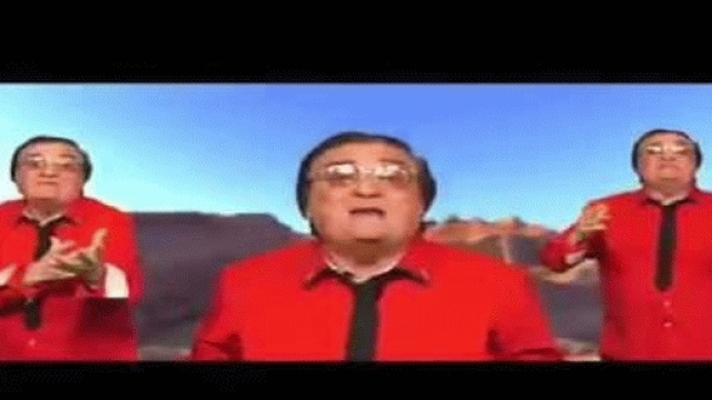 Leone di Lernia in una delle sue performance