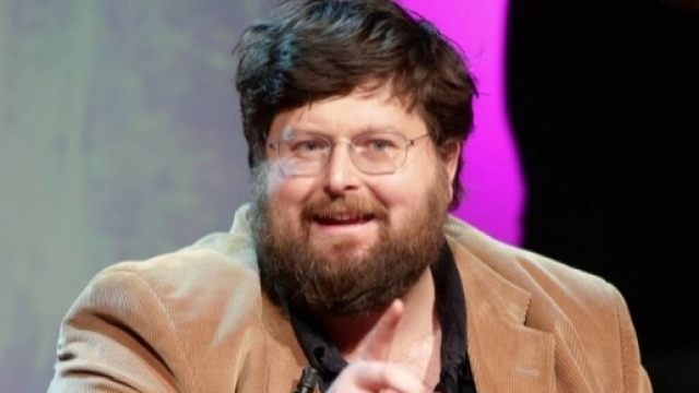 Mario Adinolfi, protagonista dell'ennesima provocazione di cattivo gusto