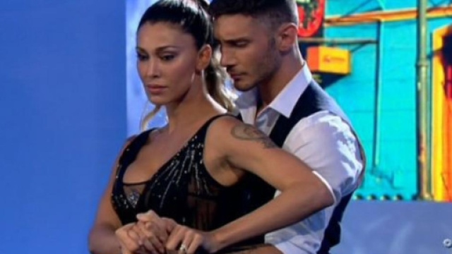 Stefano e Belen hanno deciso di cancellare il loro amore