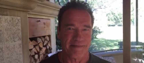 Not liking Trump's assessment of his hosting, Arnold dares him to 'switch jobs'. / Photo from 'The Hill on Twitter' - twitter.com