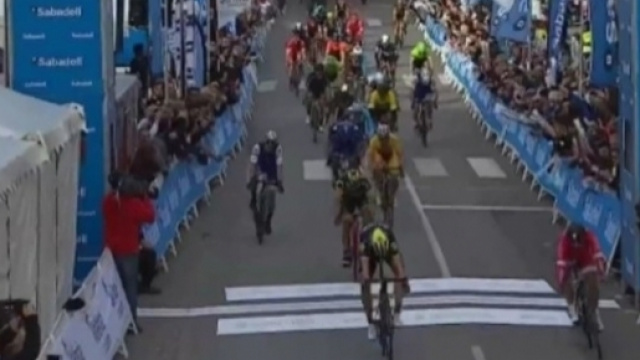 Finale da fotofinish tra Cort Niesen e Bouhanni