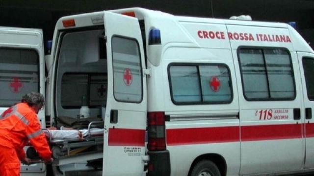 La ragazza &egrave; morta dissanguata al supermercato. Invani i soccorsi del 118