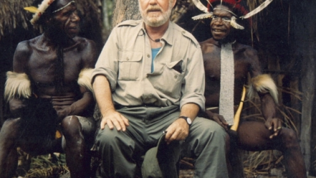 Presentazione del libro &ldquo;A cena coi cannibali&rdquo; di Viviano Domenici ... - radicediunopercento.it