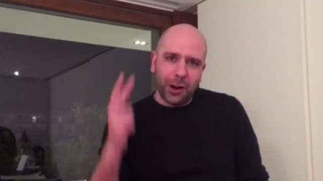 Sanremo, Checco Zalone a Al Bano: "Dove caz..."