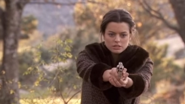 Adriana Torrebejano interpreta Sol.