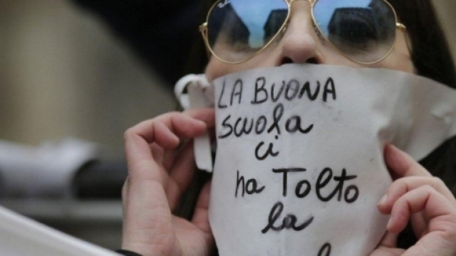 Ultime notizie scuola, sabato 4 febbraio 2017: Rete 65 movimenti chiede ritiro di tutte le deleghe - foto cislbrescia.it