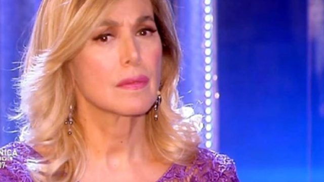 Barbara D'Urso furiosa in diretta tv