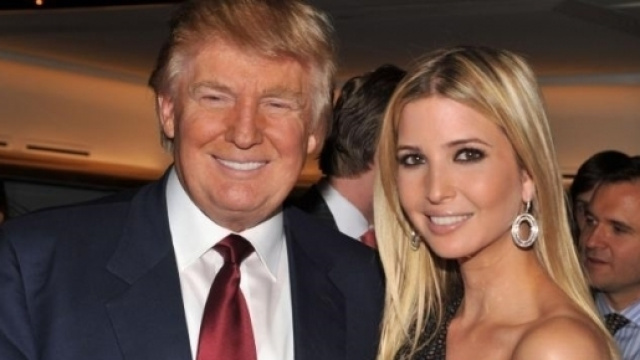 Donald Trump insieme alla figlia maggiore Ivanka, a tutti gli effetti 'vera first lady d'America'