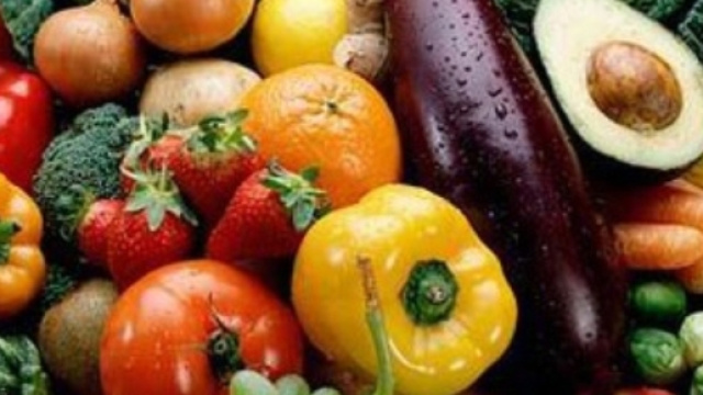 In arrivo dagli Usa lo spray per mantenere frutta e verdura fresche e colorate per molto tempo