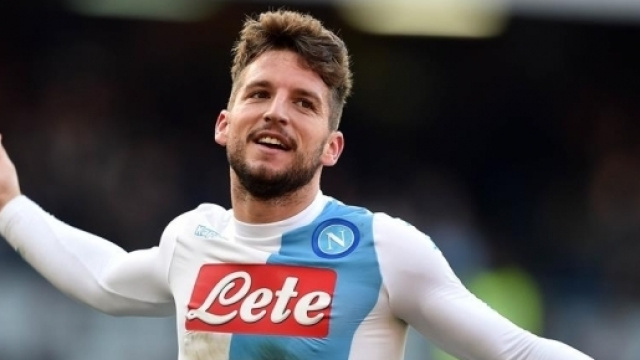 Rinnovo Mertens: ecco quando si conclude