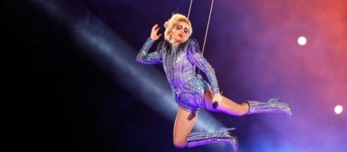 Lady Gaga's Super Bowl Half Time Show Highlights &ndash; Watch Gaga's ... - elle.com
