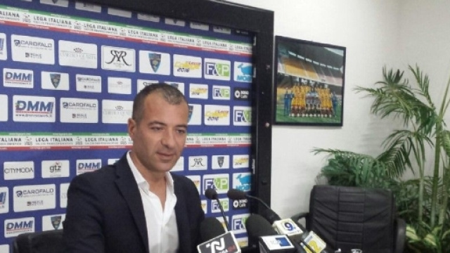 Domani, conferenza stampa di Saverio Sticchi Damiani