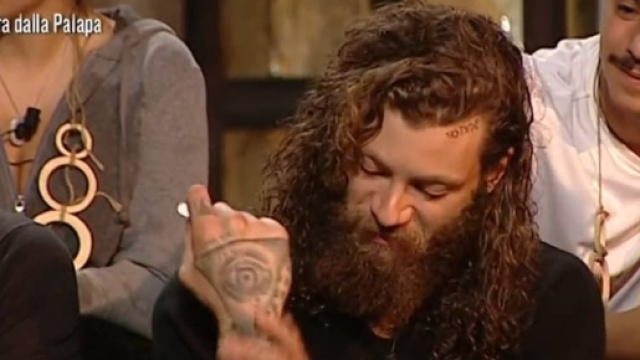 Andrea Marcaccini squalificato dall'Isola 2017