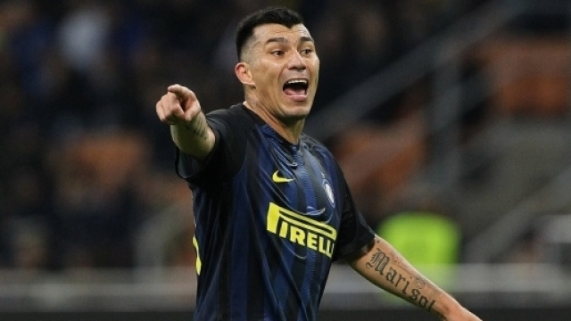 Inter, pronti i rinnovi per Medel e Miranda