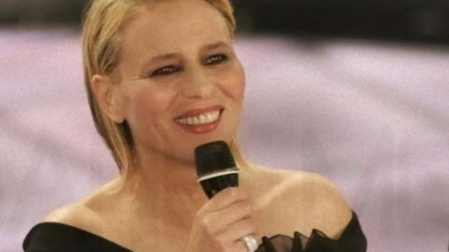 Maria De Filippi svela alcuni retroscena di Uomini e Donne.