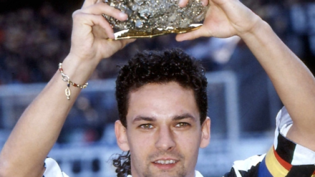 Roberto Baggio ha 50 anni e non li dimostra