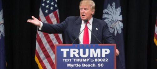 Trump: Boycott Apple Until it Complies With FBI | Politics | US News - usnews.com