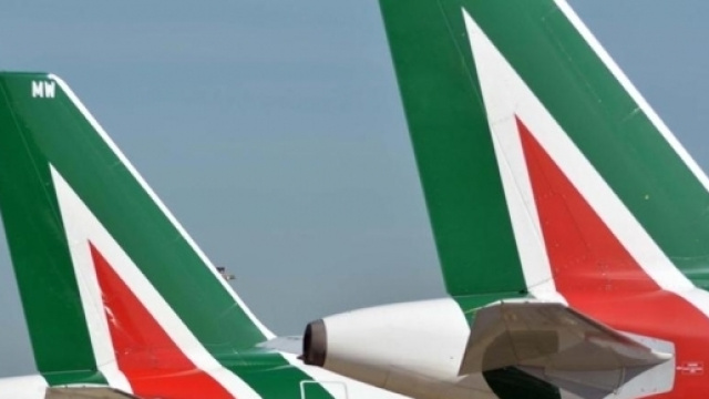 Contratto Alitalia, sindacati: &ldquo;Stop alle trattative&rdquo; - La Stampa - lastampa.it