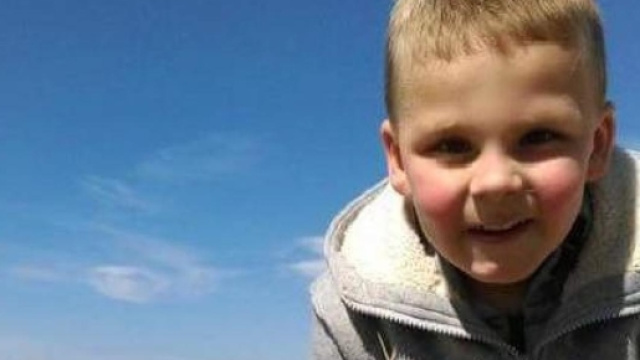 La foto di Yanis &egrave; stata pubblicata dal pap&agrave; biologico che ha creato una pagina Facebook in sua memoria. Foto: Facebook.