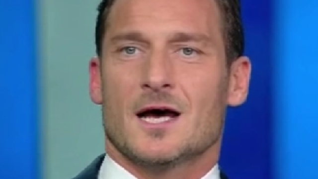 Totti sanremo 2017 presentatore