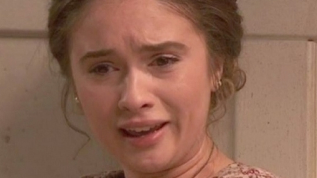 Beatriz ricorda il suo passato grazie a Camila