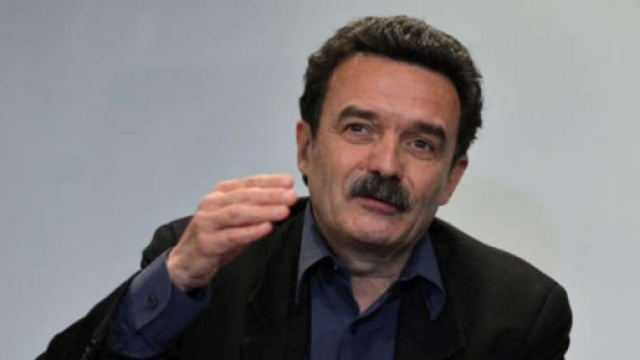 Edwy Plenel et le travail suppose de sa fille a Berlin