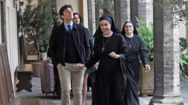 Guido e Suor Angela in una scena della fiction