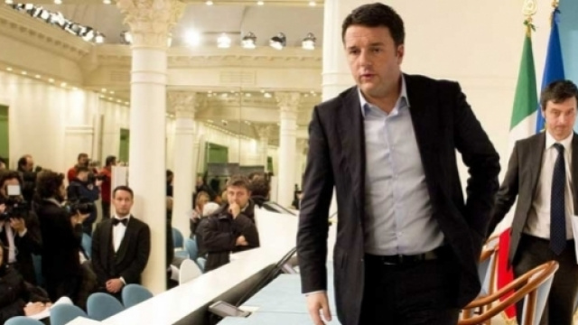 L'ex premier Matteo Renzi con il ministro della Giustizia, Andrea Orlando