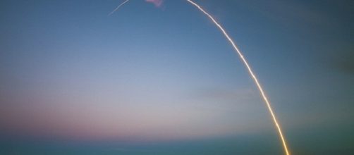 SpaceX wins Air Force contract for GPS III satellite launch [Image: Pixabay.com]