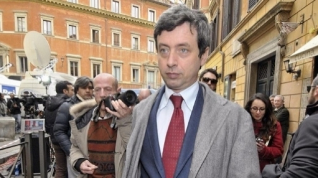 Andrea Orlando, il politico dall&rsquo;aria triste paragonato a Enrico Berlinguer