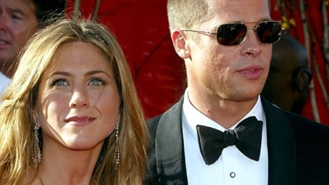 E Jennifer Aniston perdona Brad Pitt - VanityFair.it - vanityfair.it
