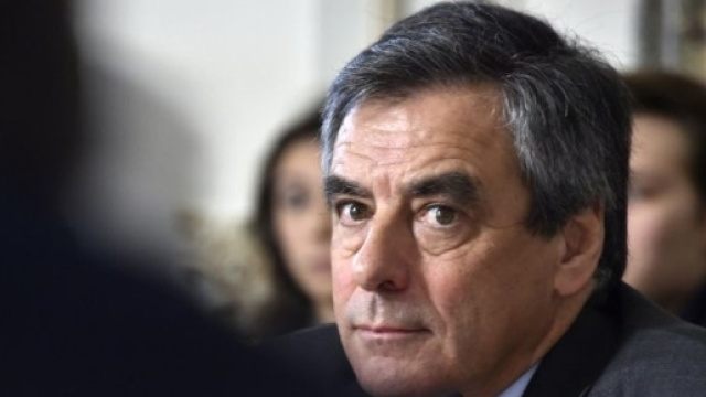 Francois Fillon candidature mise en examen