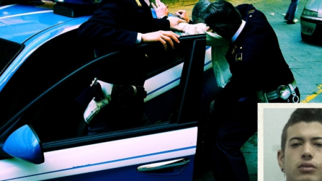 Paolo Jlassi &egrave; stato arrestato dagli agenti della Squadra Mobile.