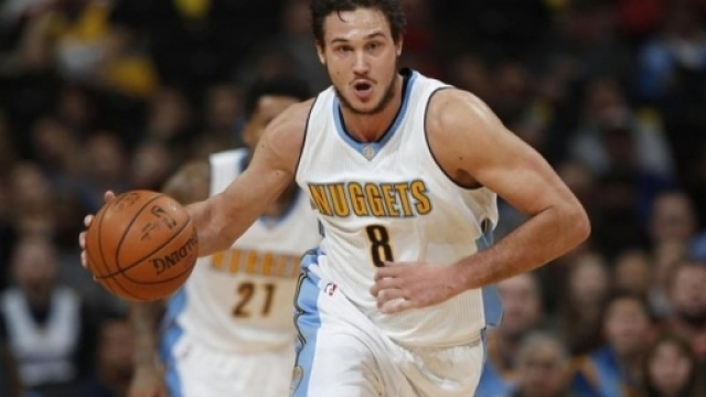 Phoenix Suns @ Denver Nuggets 120-127: Gallinari-Jokic combinano ... - nba24.it