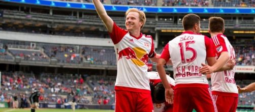 New York Red Bull players celebrate after their shocking 0-7 ... - reddit.com